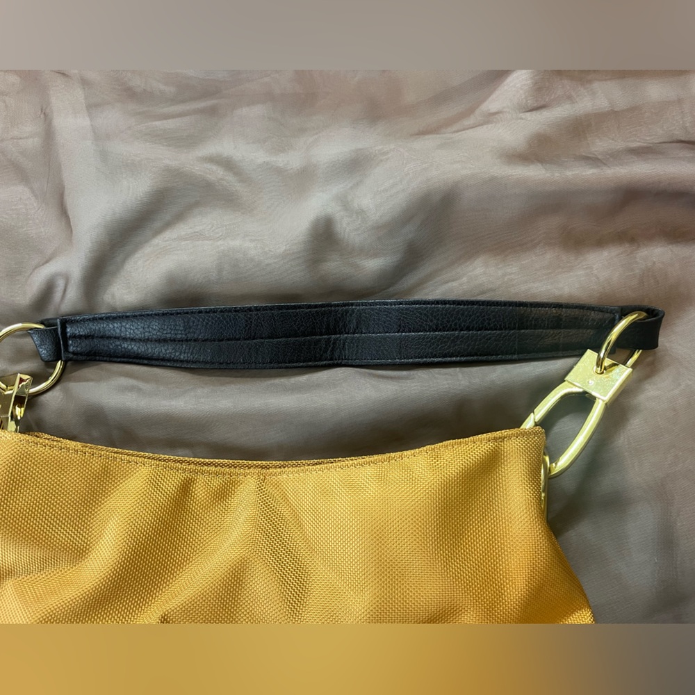 Braciano Gold Tote with Leopard Print Lining - Picture 11 of 16